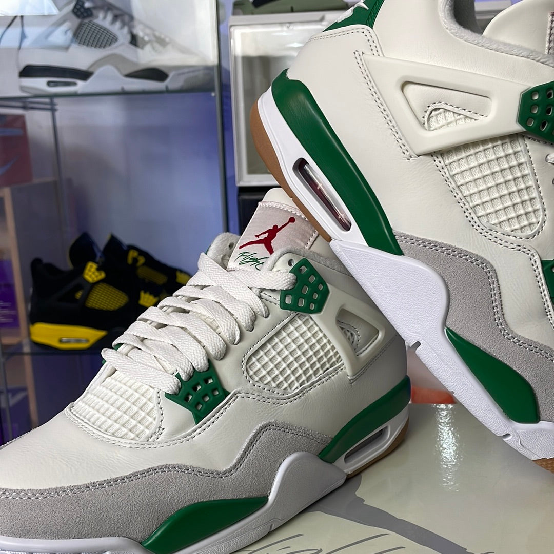 SB Nike Jordan 4 Pine Green